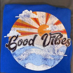 Good vibes tee